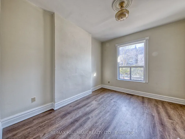 46 Springhurst Ave #MAIN — Photo 6