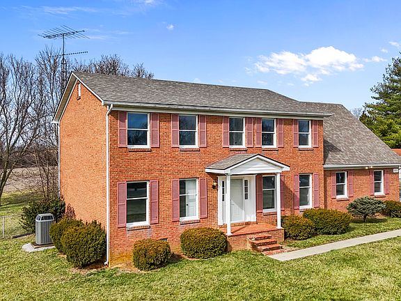 5th image of 209 Oregon Rd