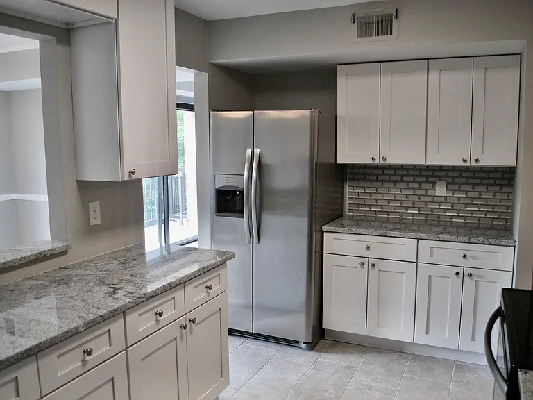 9707 Kings Crown Ct #201 — Photo 6
