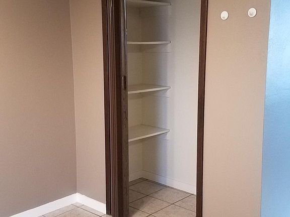Kitchen Pantry