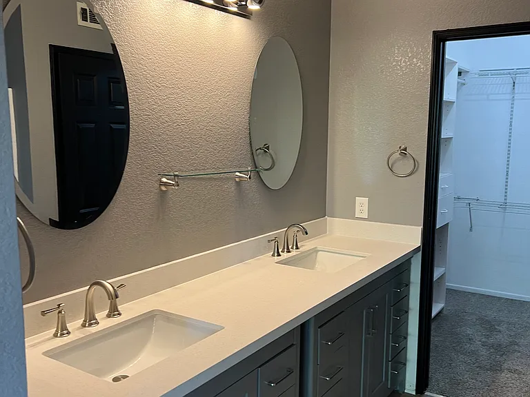 1003 S Stresa Way — Photo 10