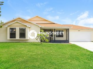 2821 NW 2nd St, Cape Coral, FL 33993