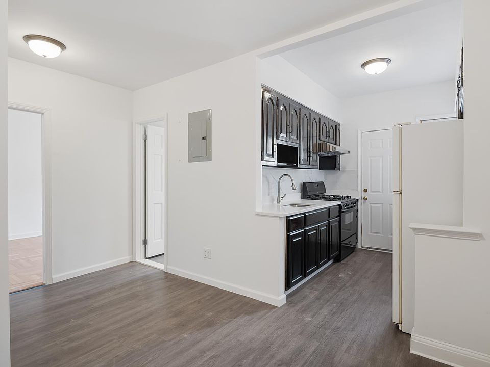 1st image of 2172 Gerritsen Ave #1