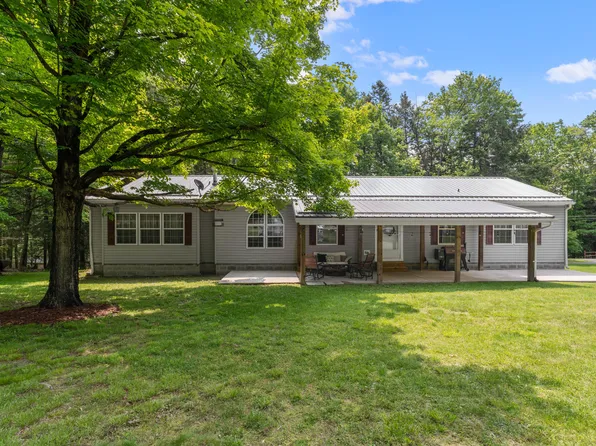 166 Harmony Dr, Flinton, PA 16640