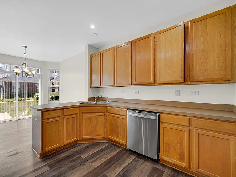 191 Willoughby Ct #A — Photo 13