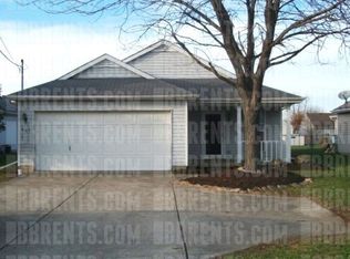 842 Trenton Rd, Trenton, OH 45067