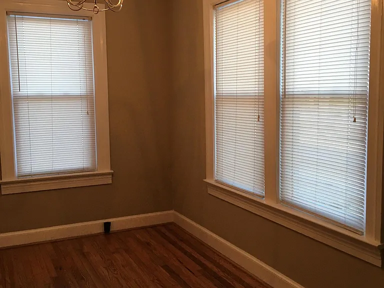 1011 Estes Rd — Photo 3