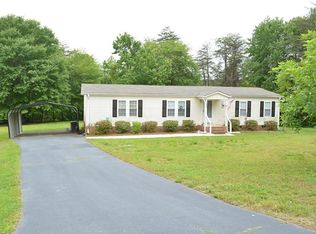 1285 Byerly Dr, Walnut Cove, NC 27052