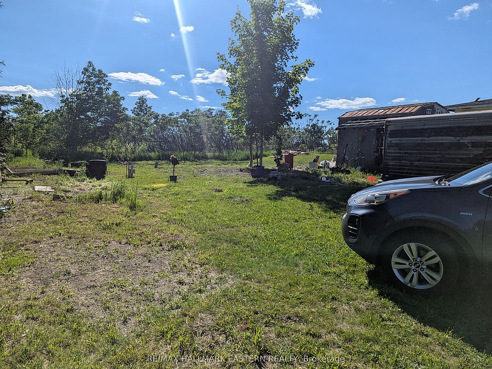 2nd image of 2260 Buckhorn Rd
