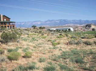 1043 N 200 W, Hurricane, UT 84737