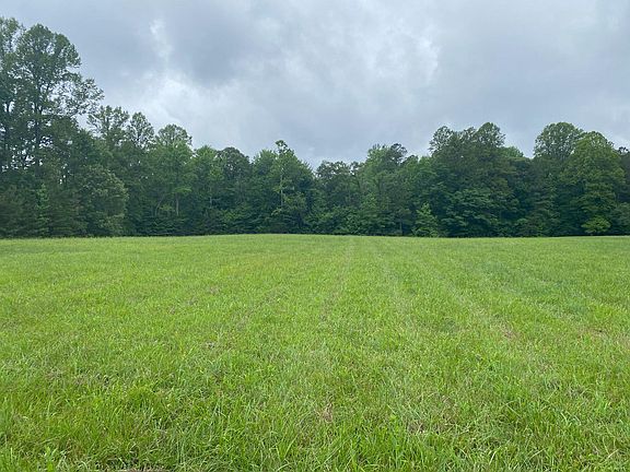 2nd image of 27661 Persimmon Ln