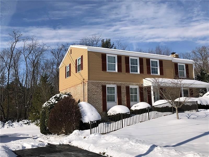1st image of 112 Farmington Dr