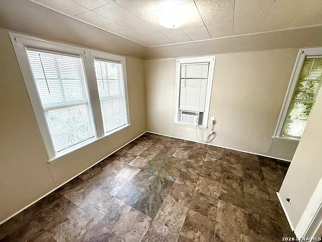 810 W Magnolia Ave #3 — Photo 7