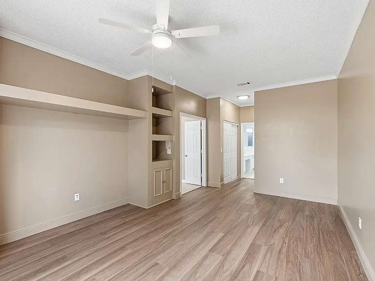 18474 Old Princeton Ln — Photo 4