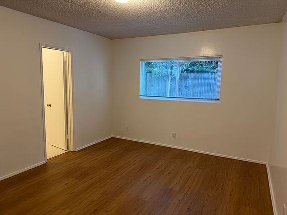 3rd image of 2750 E De Soto St APT 2