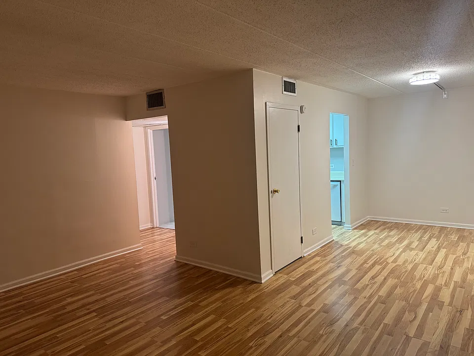 3222 Sanders Rd #1F