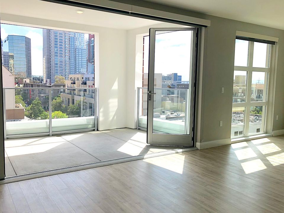 1st image of 551 W Date St #504