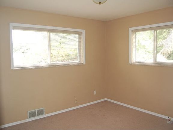 5th image of 1107 Chantal Ln
