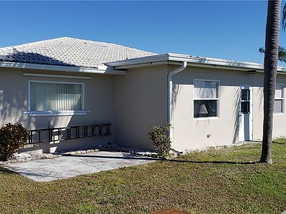 2nd image of 5380 Acacia Trl