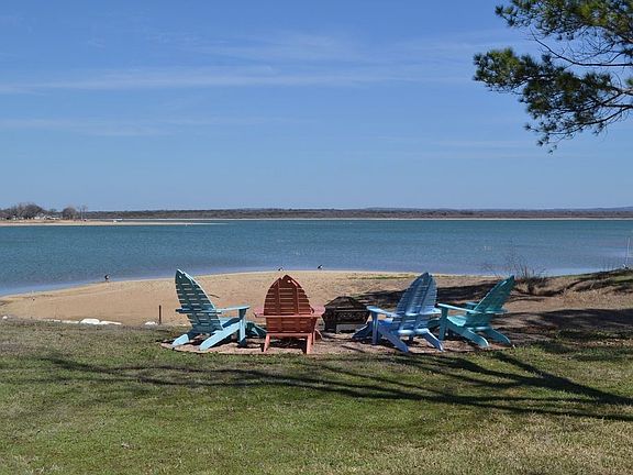 2nd image of 706 Golden Beach Dr