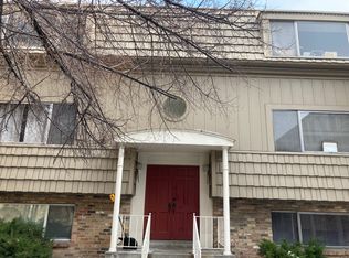 2220 E Murray Holladay Rd APT 182, Holladay, UT 84117