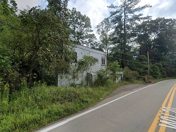 2nd image of 11135 Buckhannon Pike