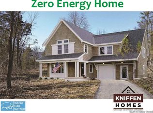 39 Shivertown Rd, New Paltz, NY 12561