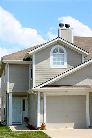 1st image of 5841 NW Plantation Ln
