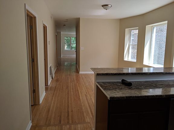 3rd image of 4734 N Lawndale Ave