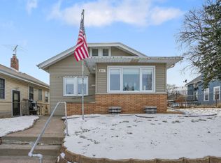 808 Hyacinth Ave E, Saint Paul, MN 55106