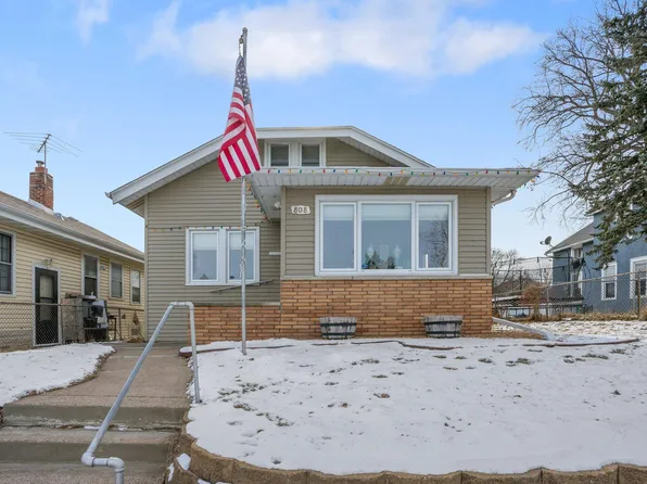 808 Hyacinth Ave E, Saint Paul, MN 55106