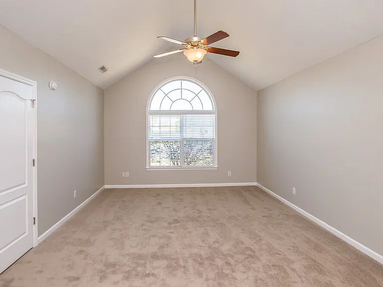 3407 Wellington Pl — Photo 7