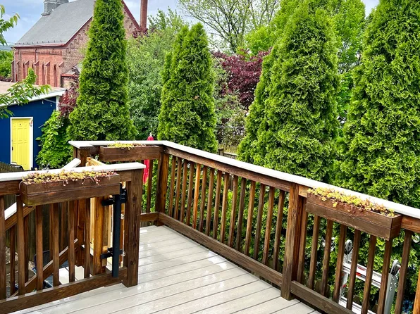 431 Prospect St #2, Hudson, NY 12534