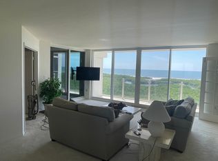 6101 Pelican Bay Blvd APT 1204, Naples, FL 34108