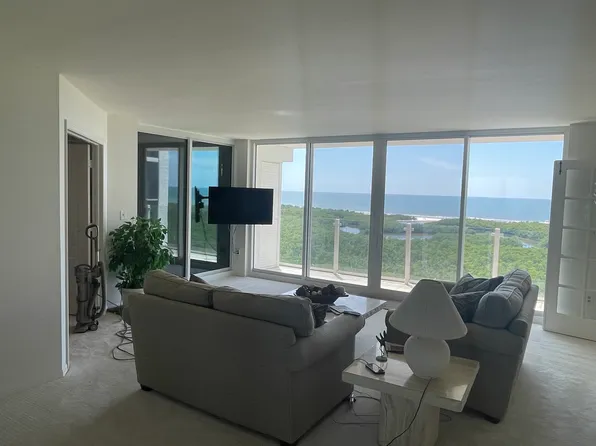6101 Pelican Bay Blvd APT 1204, Naples, FL 34108