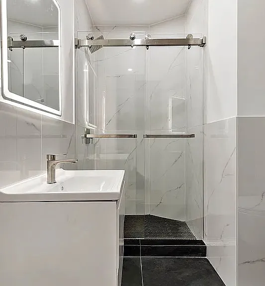 335 E 13th St #11 — Photo 8