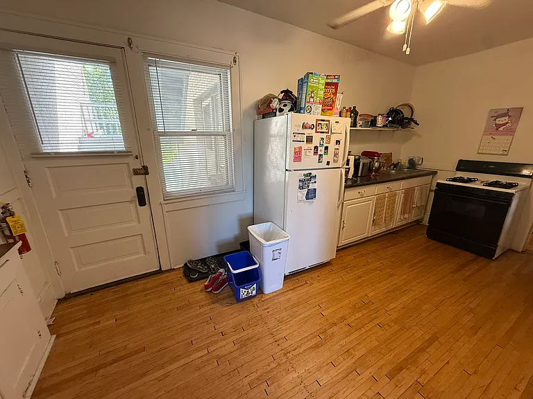 1577 Ashland Ave #3 — Photo 18