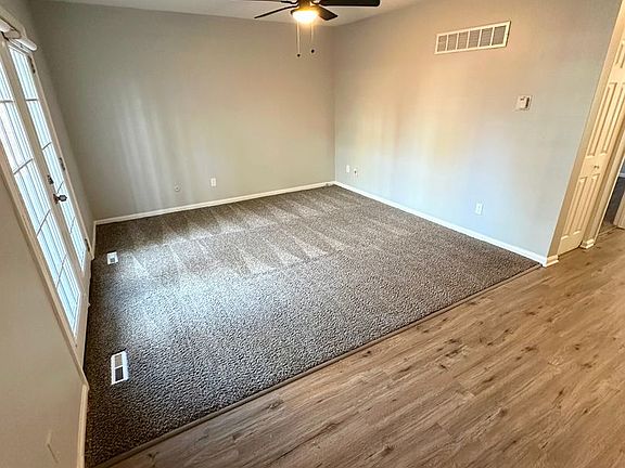 4th image of 3909 Kenwood Ave APT 17