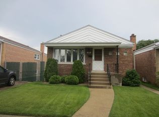 5555 S Monitor Ave, Chicago, IL 60638