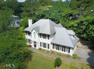 599 Farmbrook Trl NE, Kennesaw, GA 30144