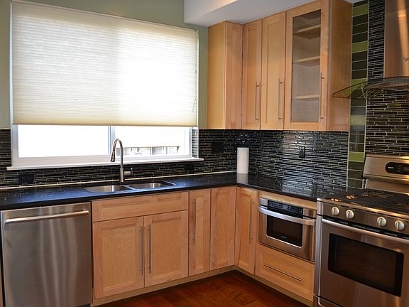 2nd image of 2840 W 26th Ave