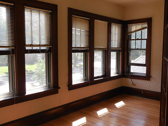 3rd image of 3713 N Morris Blvd