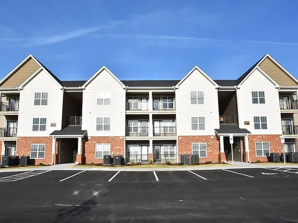 The Berkeley at Medford Pointe