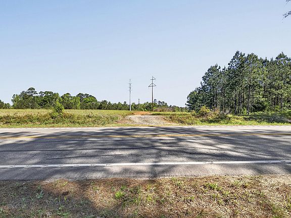 3rd image of 800 Currytown Road