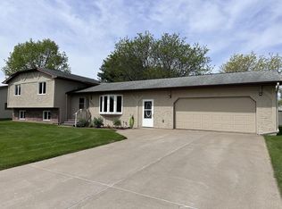 2927 Youngdale Ave, La Crosse, WI 54603