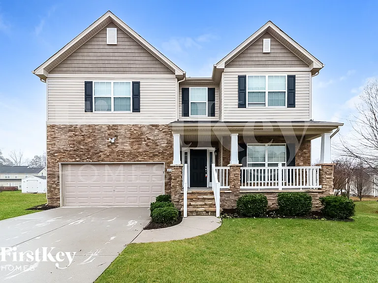 2184 McLaughlin Dr — Photo 1