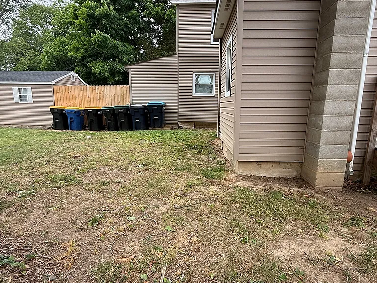 163 S Main St — Photo 24