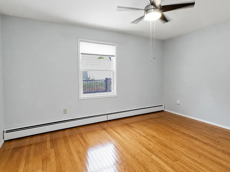 1120 Saint Louis Ave #2 — Photo 8