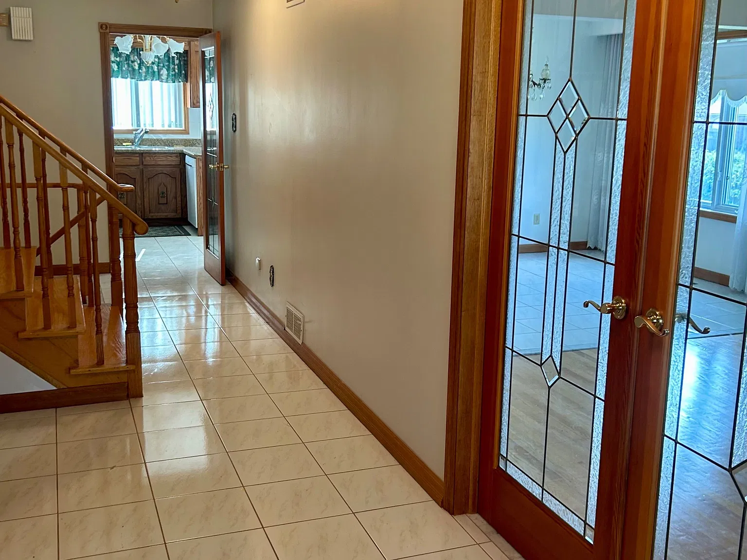 3 bed, $2,900 — Photo 2
