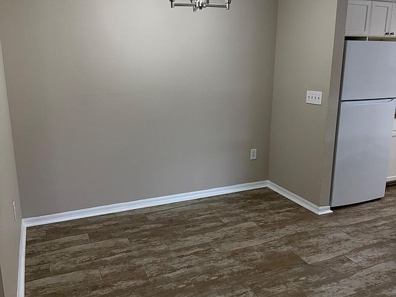 3rd image of 3591 KERNAN Boulevard S #715